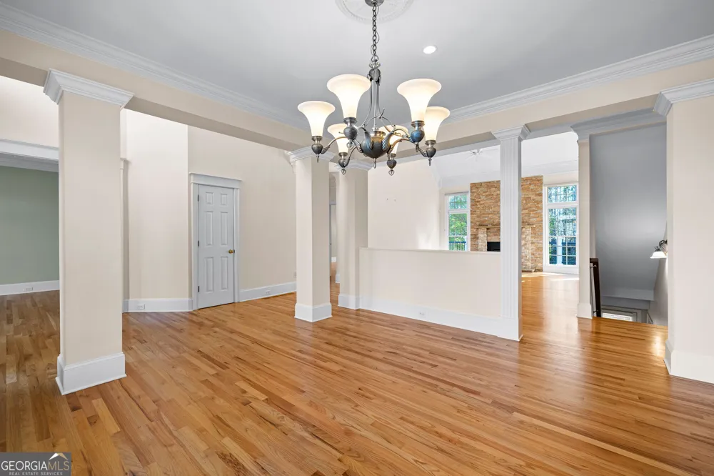 322 Loring LN Peachtree City, GA 30269