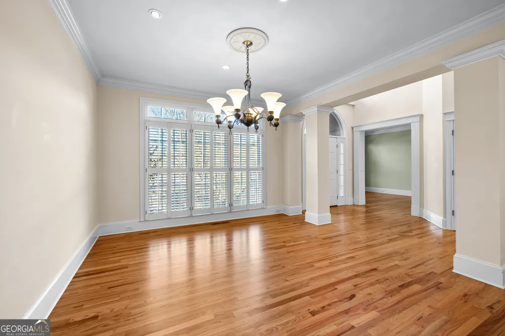322 Loring LN Peachtree City, GA 30269