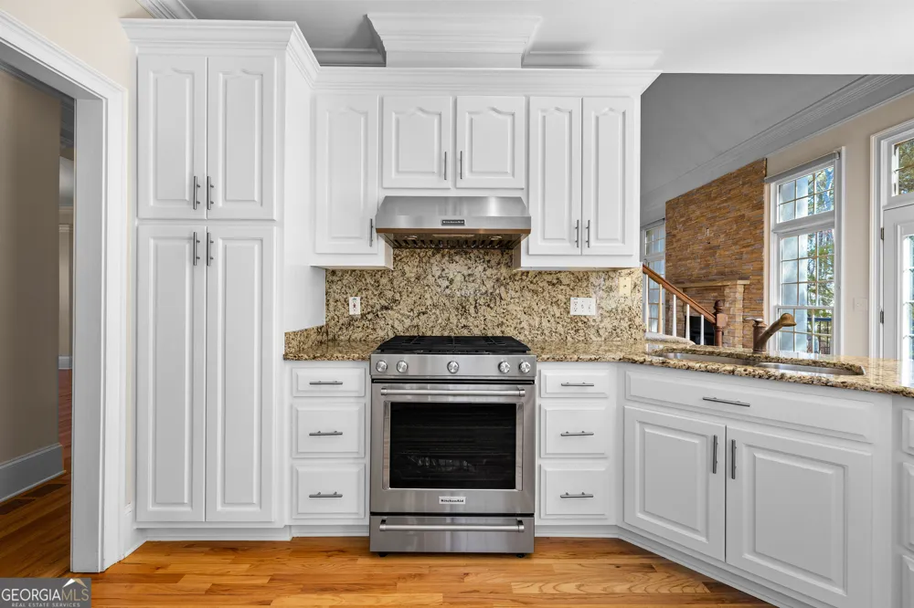 322 Loring LN Peachtree City, GA 30269
