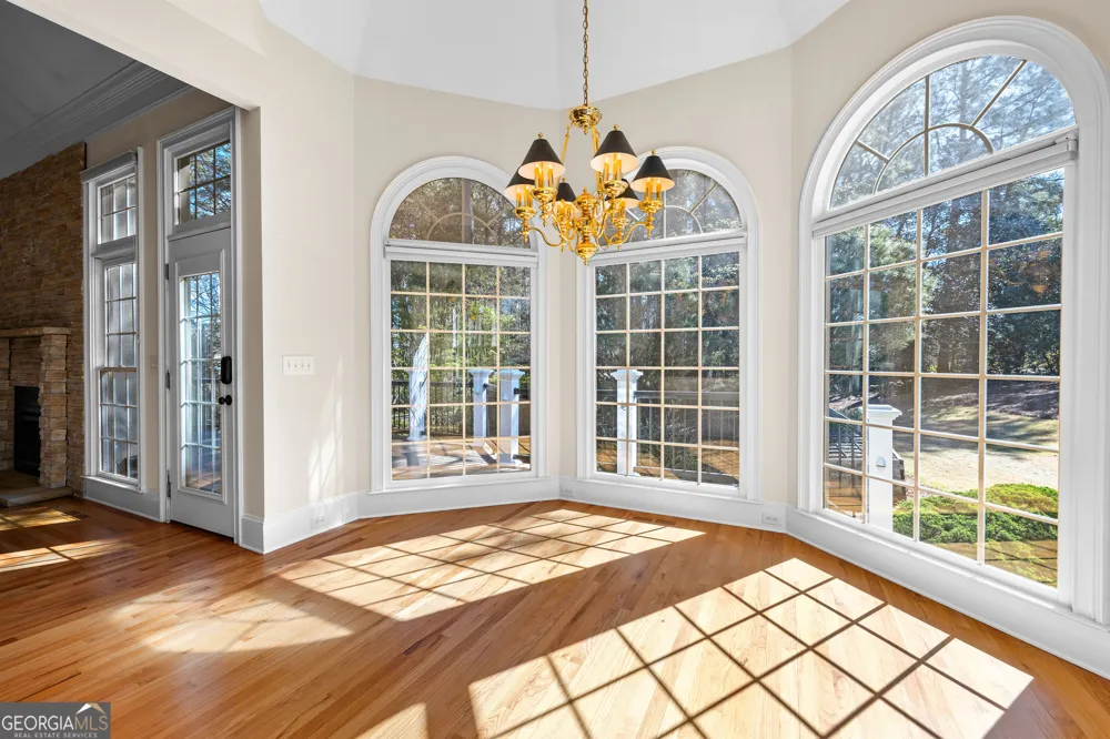 322 Loring LN Peachtree City, GA 30269