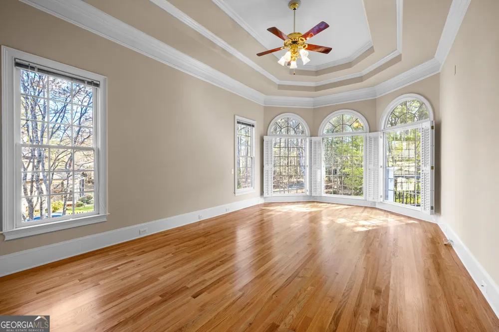 322 Loring LN Peachtree City, GA 30269