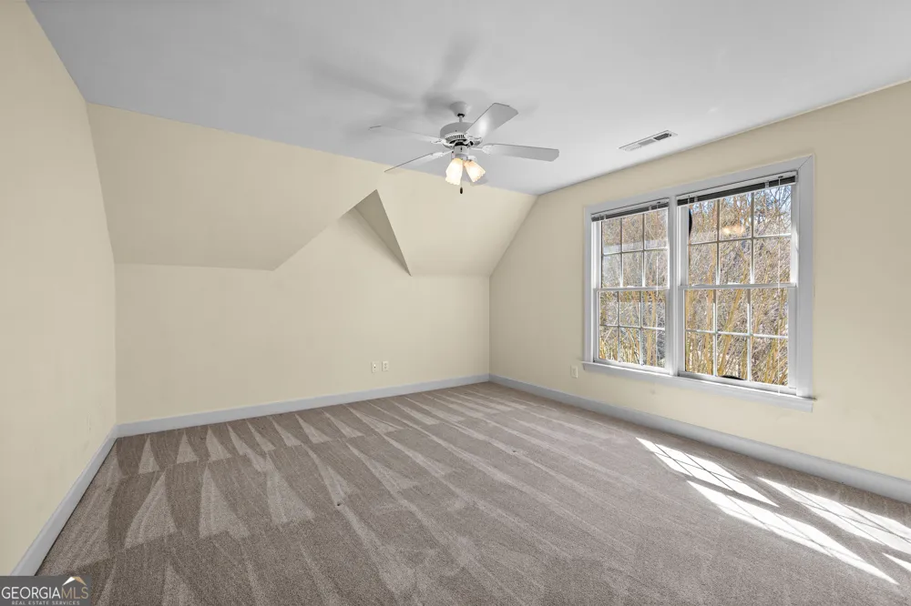 322 Loring LN Peachtree City, GA 30269