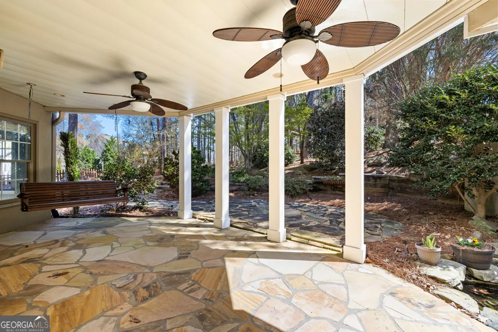 322 Loring LN Peachtree City, GA 30269