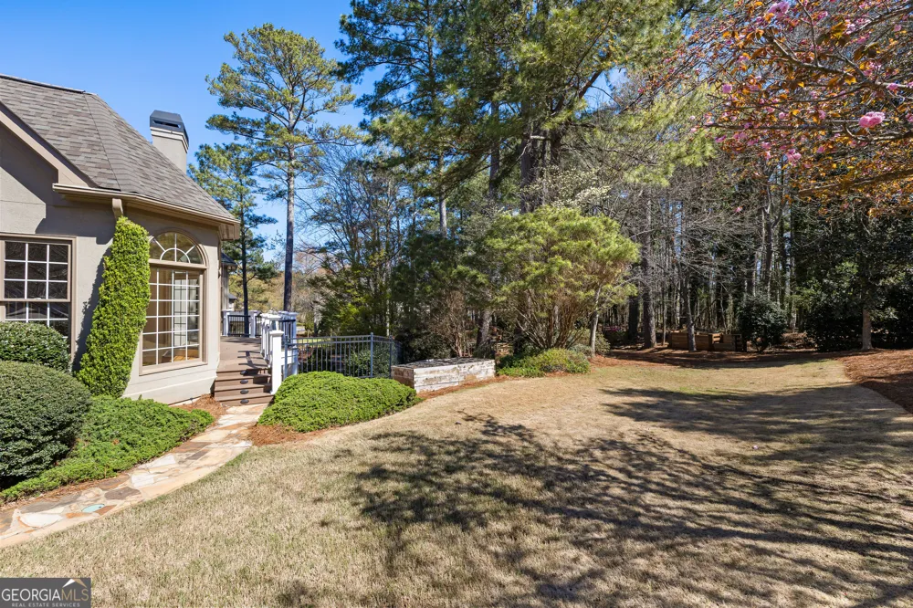 322 Loring LN Peachtree City, GA 30269