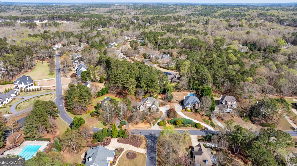 322 Loring LN Peachtree City, GA 30269