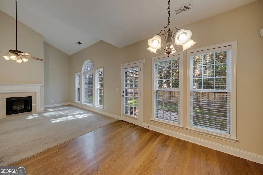 560 Roland Manor DR Dacula, GA 30019