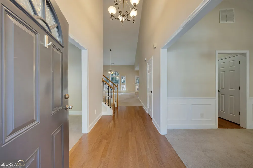 560 Roland Manor DR Dacula, GA 30019