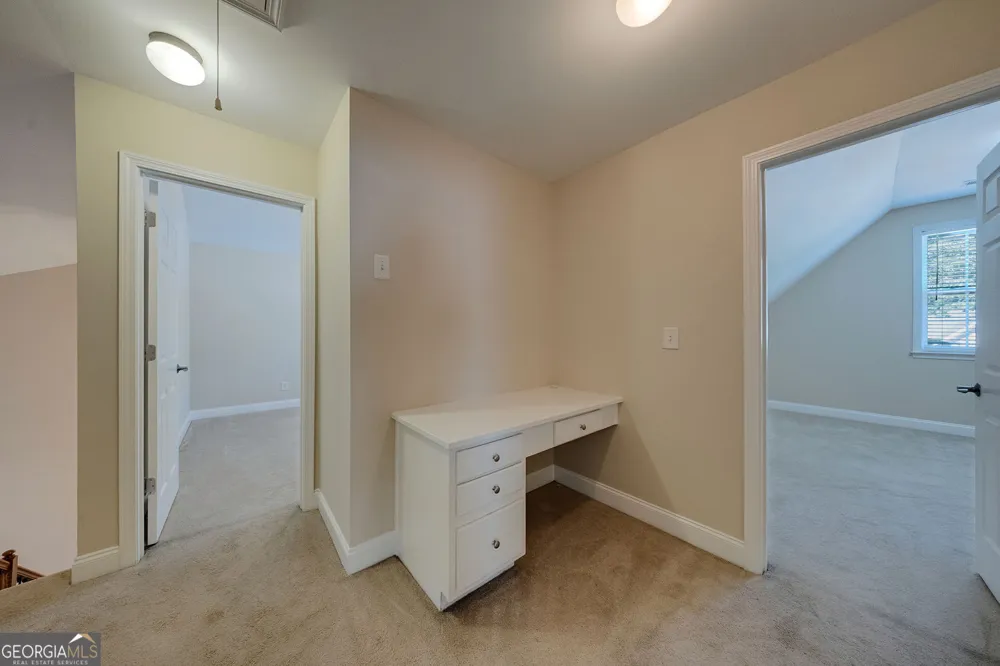 560 Roland Manor DR Dacula, GA 30019
