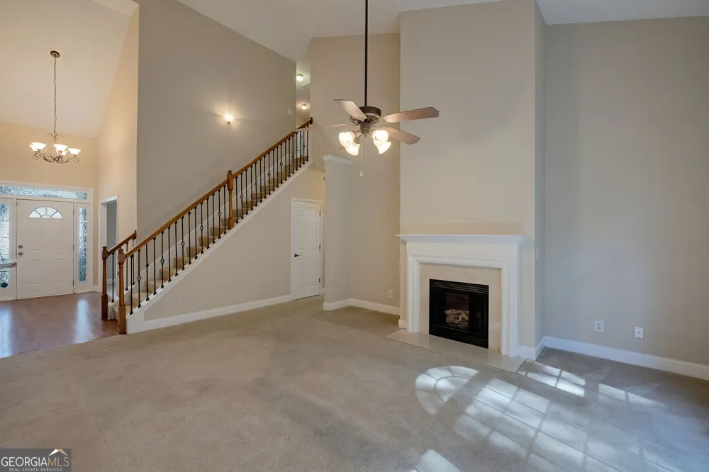 560 Roland Manor DR Dacula, GA 30019