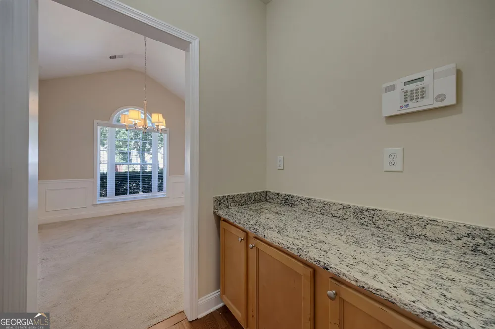560 Roland Manor DR Dacula, GA 30019