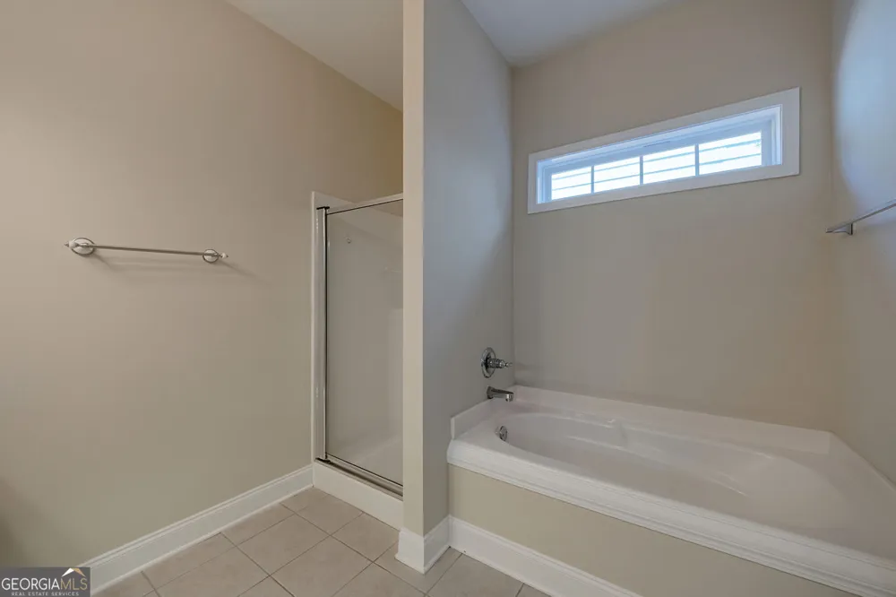 560 Roland Manor DR Dacula, GA 30019