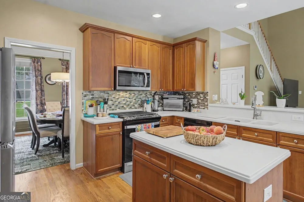 80 Golden Aster TRCE Acworth, GA 30101