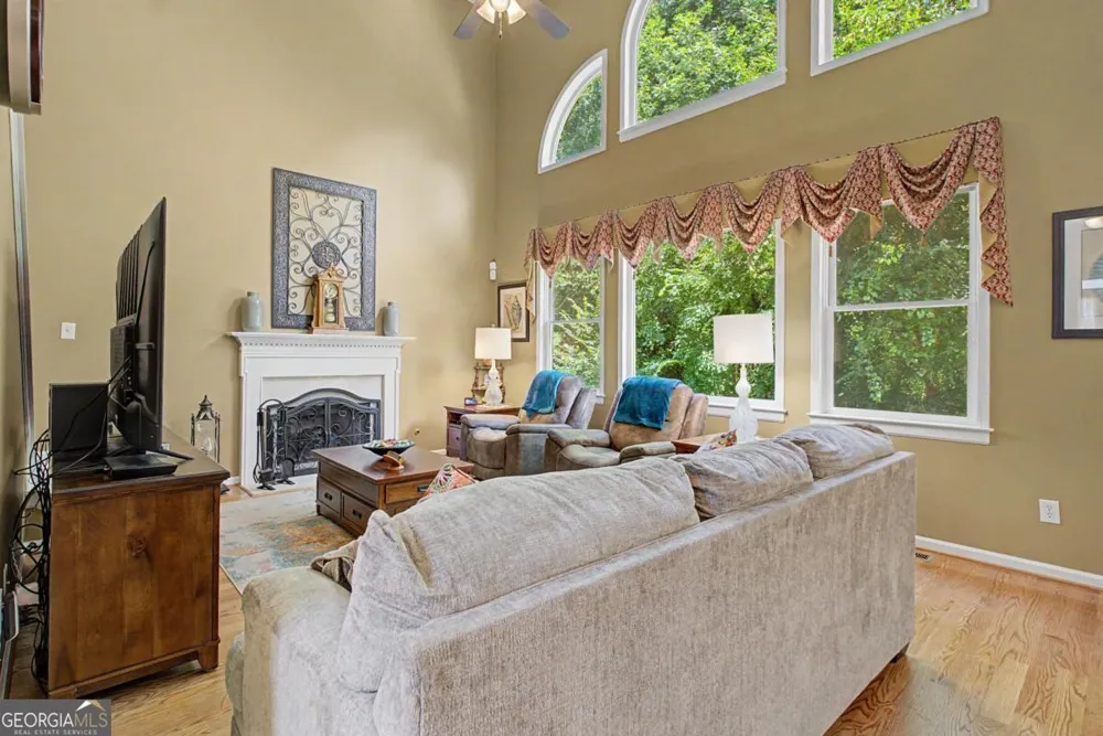 80 Golden Aster TRCE Acworth, GA 30101