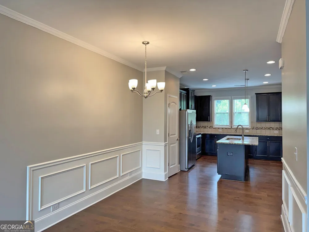 6027 Landers LOOP Fairburn, GA 30213