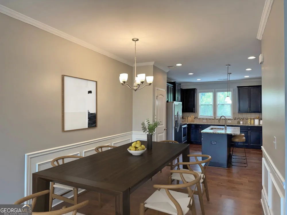 6027 Landers LOOP Fairburn, GA 30213