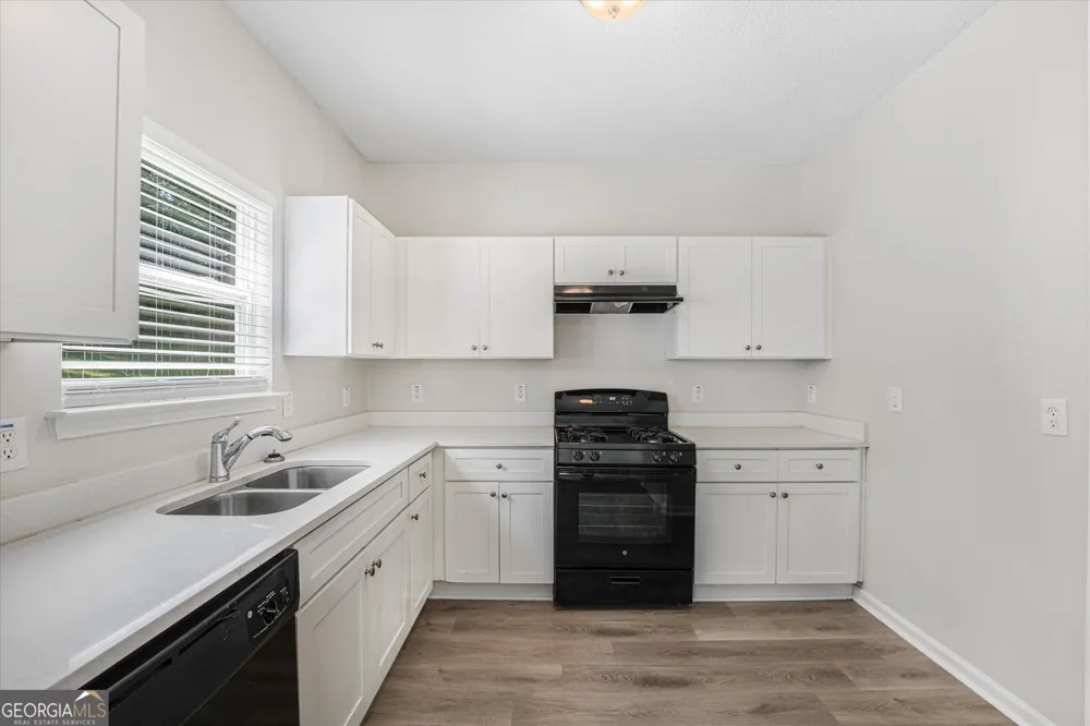 2354 Hackamore DR South Fulton, GA 30349