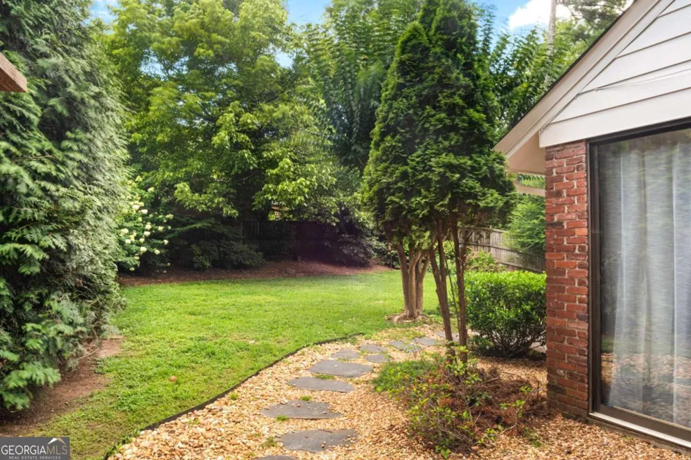 1257 Briar Hills DR NE Atlanta, GA 30306