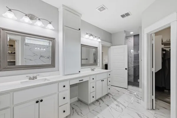 3247 Darvany Drive Dallas, TX 75220