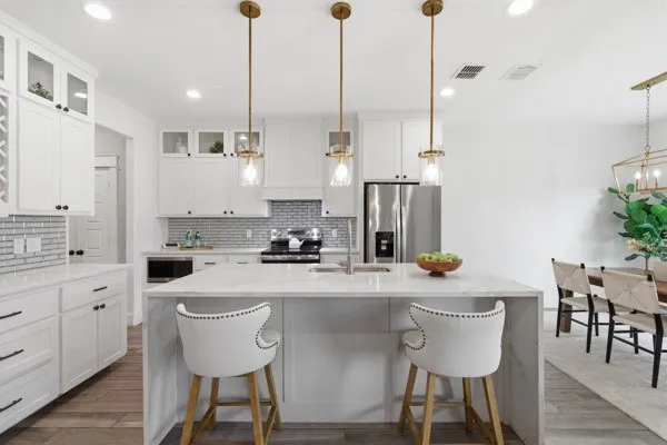 3247 Darvany Drive Dallas, TX 75220