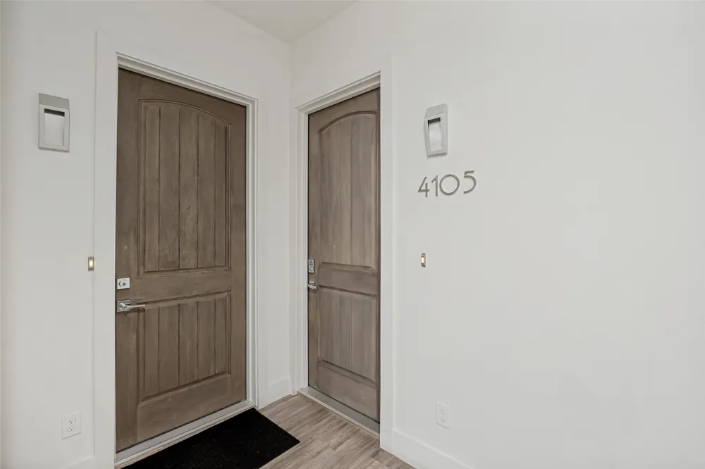 15875 Spectrum Drive #4105 Addison, TX 75001