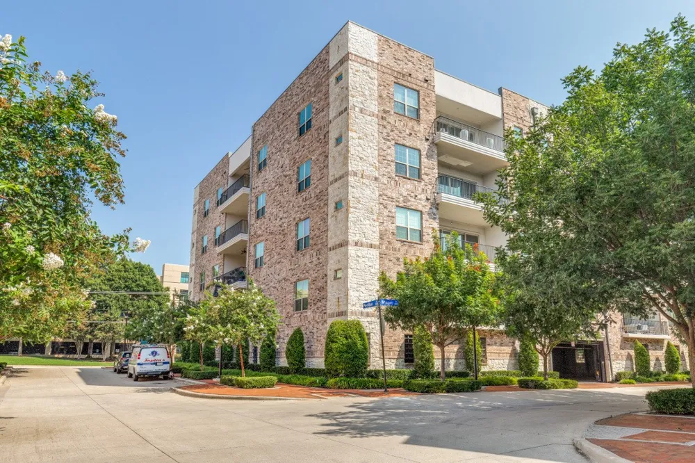 15875 Spectrum Drive #4105 Addison, TX 75001
