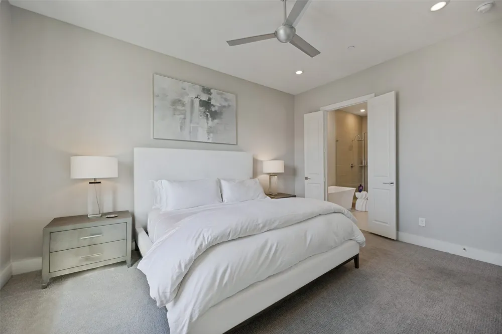 15875 Spectrum Drive #4105 Addison, TX 75001