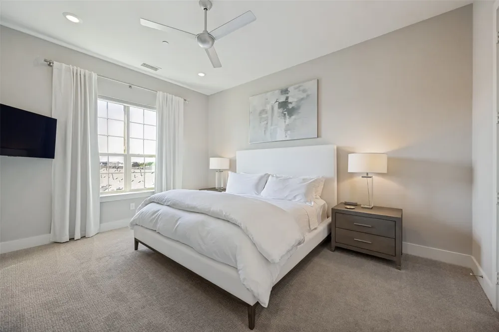 15875 Spectrum Drive #4105 Addison, TX 75001