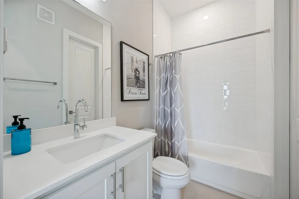 15875 Spectrum Drive #4105 Addison, TX 75001