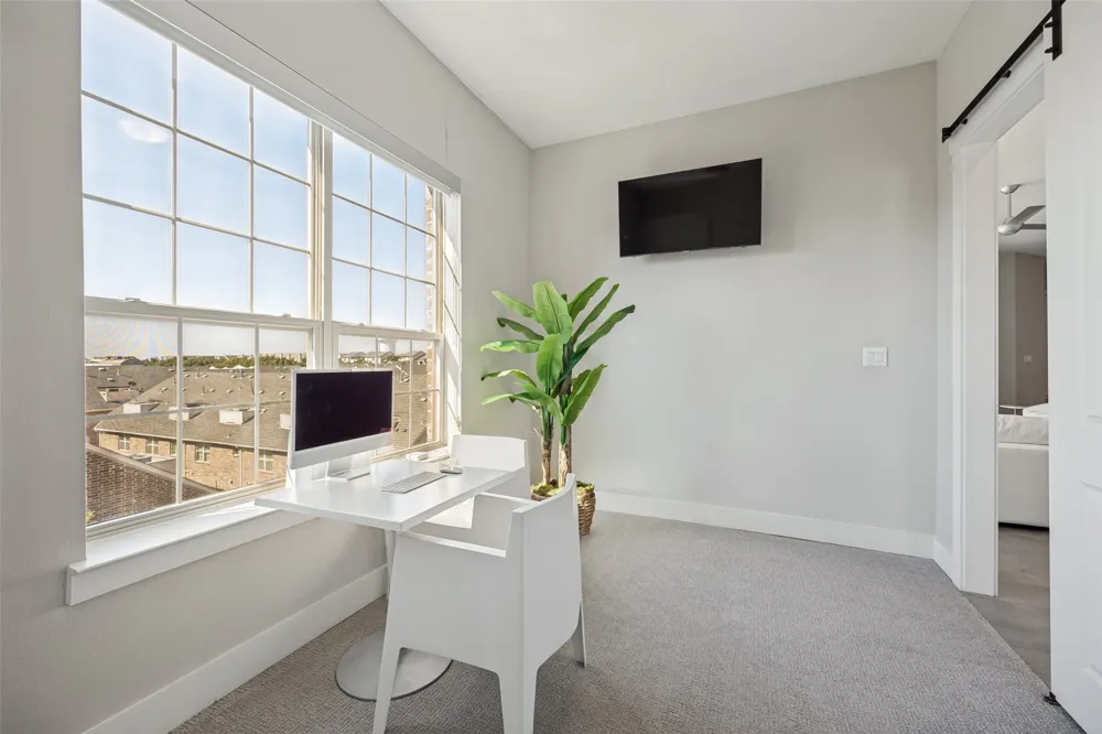 15875 Spectrum Drive #4105 Addison, TX 75001
