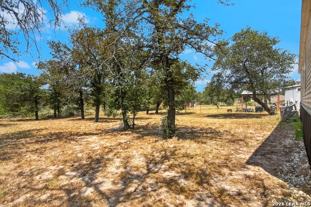 140 Valley View Dr Poteet, TX 78065