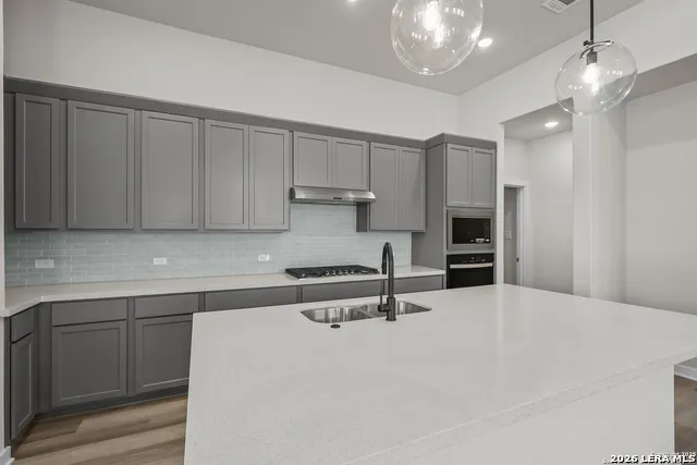 12515 Sylvanite San Antonio, TX 78254