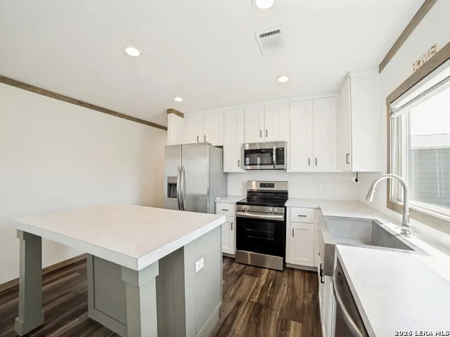 1156 PR Vista Hills Ln Somerset, TX 78069