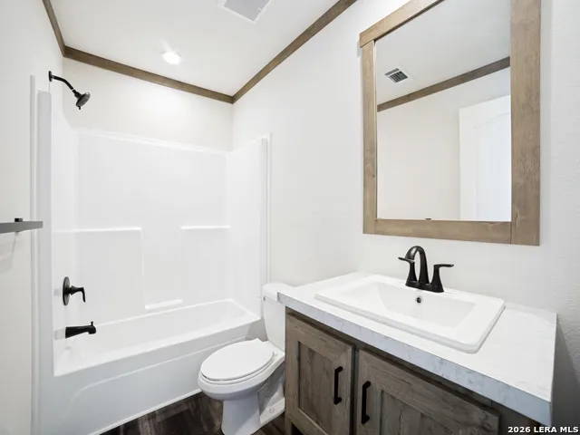 1156 PR Vista Hills Ln Somerset, TX 78069
