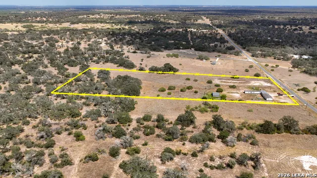 1156 PR Vista Hills Ln Somerset, TX 78069