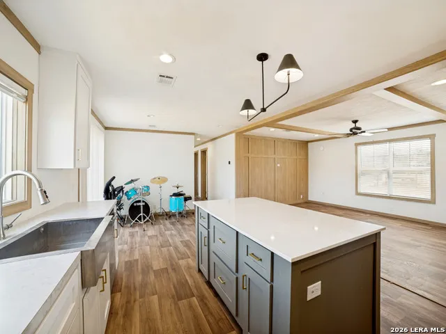 1156 PR Vista Hills Ln Somerset, TX 78069