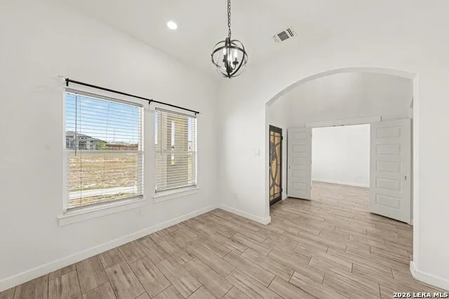 136 SUMMER MEADOW DR La Vernia, TX 78121