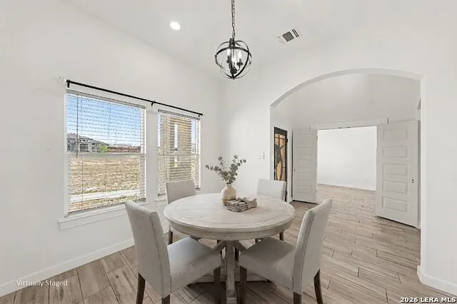 136 SUMMER MEADOW DR La Vernia, TX 78121