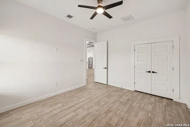 136 SUMMER MEADOW DR La Vernia, TX 78121