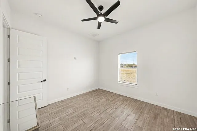 136 SUMMER MEADOW DR La Vernia, TX 78121