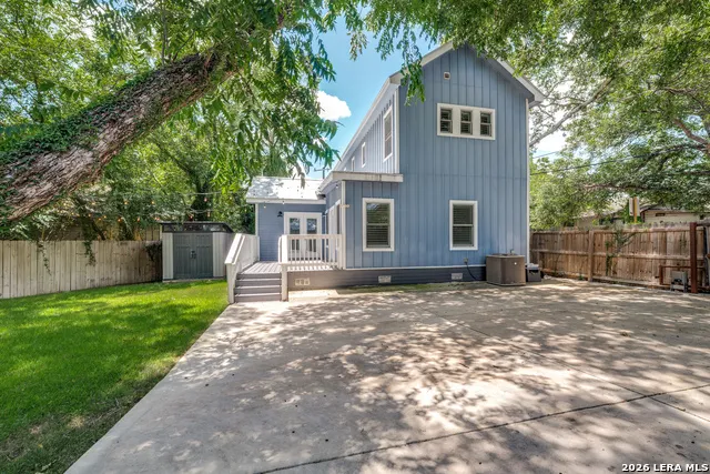 737 E MAGNOLIA AVE San Antonio, TX 78212