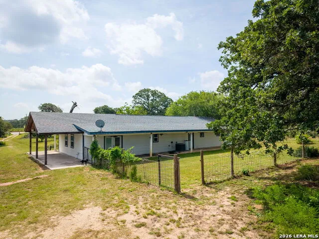 19642 S State Highway 123 Seguin, TX 78155