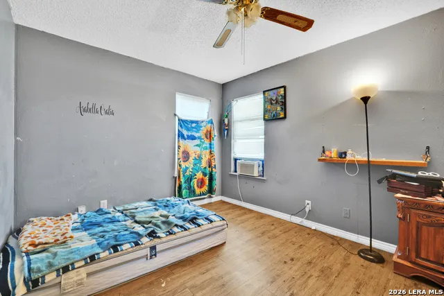 4407 HOWARD ST San Antonio, TX 78212