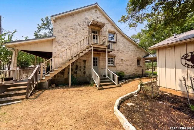 204 ACORN ST Fredericksburg, TX 78624