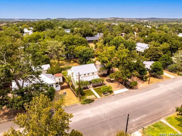 204 ACORN ST Fredericksburg, TX 78624