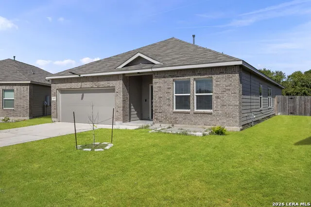 1615 Day Lily New Braunfels, TX 78130