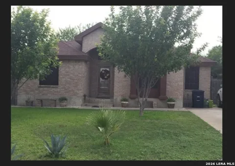 1675 Raintree Dr