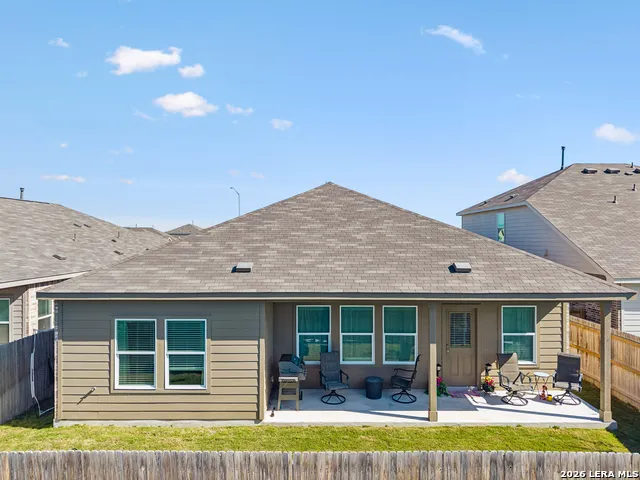 5801 MUSQUIZ RDG Seguin, TX 78155