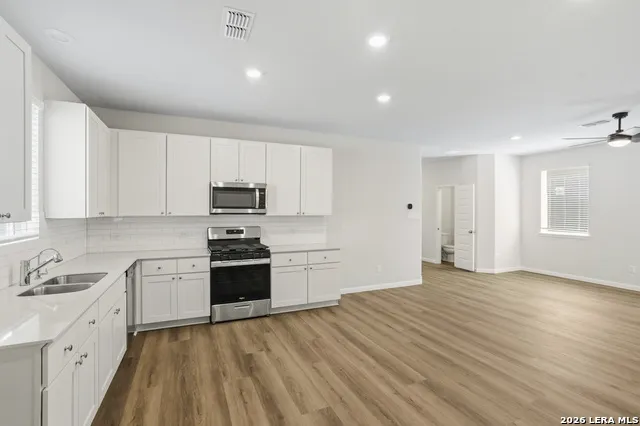 14938 Fischer Garden San Antonio, TX 78253
