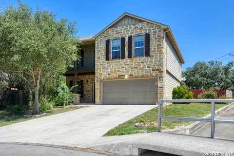 10307 Walnut Crest