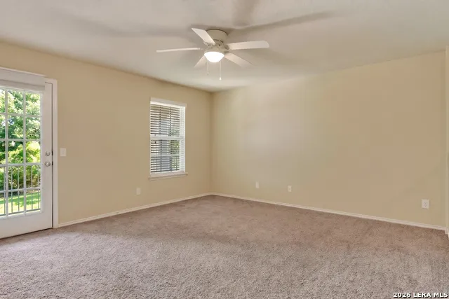 10307 Walnut Crest San Antonio, TX 78245